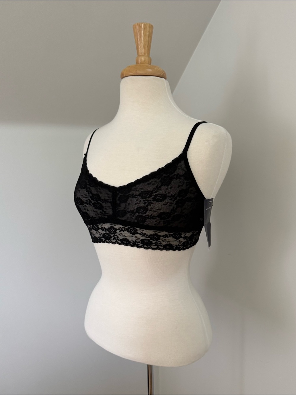 NWT Brandy Melville Black Lace Bralette
